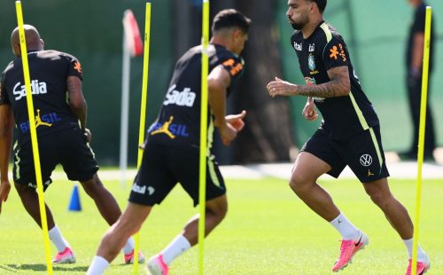 Seleção brasileira se reapresenta e faz 1º treino para encarar Haiti