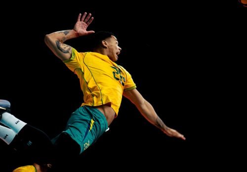 Brasil bate Colômbia e segue 100% no Sul-Americano masculino de vôlei